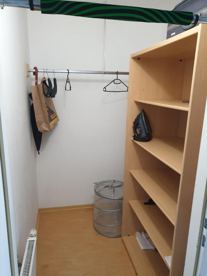 Cozy Bright Penthouse Close To U1 And U6 Metros Apartamento